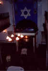 Warsaw--synagogue1.jpg (146639 bytes)